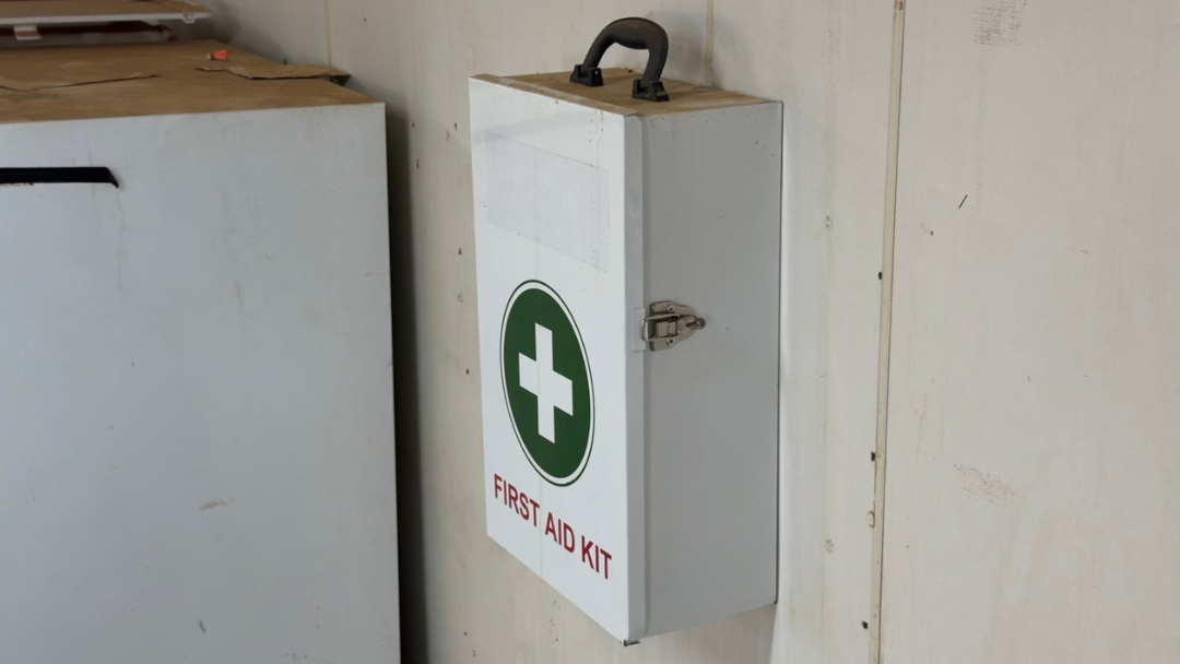 Wall Mounted First Aid Kits: Problems to Look For on Worksites